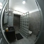 180 Seaview 1 Bedroom Flat With Swimming Pool * Адехе