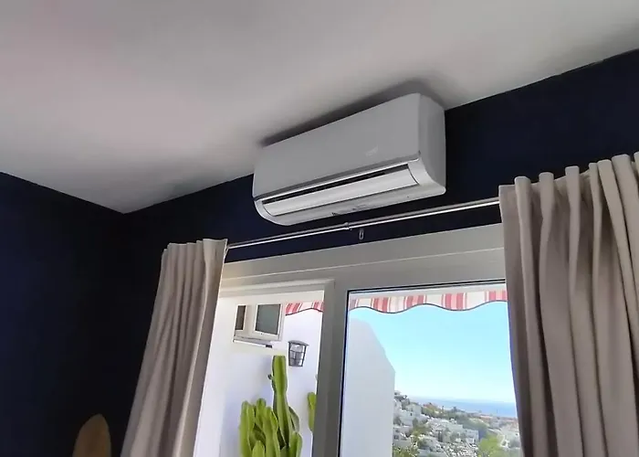 180 Seaview 1 Bedroom Flat With Swimming Pool * Costa Adeje (Tenerife)