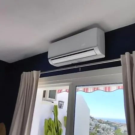 180 Seaview 1 Bedroom Flat With Swimming Pool * Costa Adeje (Tenerife)