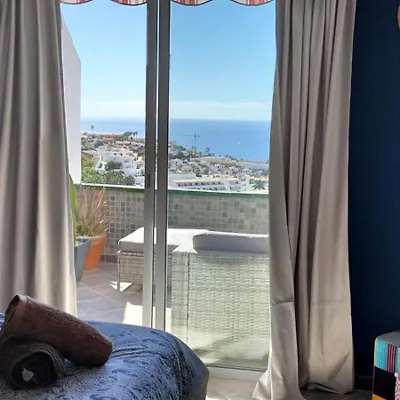 180 Seaview 1 Bedroom Flat With Swimming Pool * Costa Adeje (Tenerife)