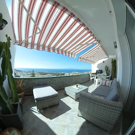 Apartment 180 Seaview 1 Bedroom Flat With Swimming Pool Costa Adeje (Tenerife)