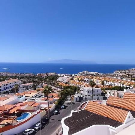 180 Seaview 1 Bedroom Flat With Swimming Pool * Costa Adeje (Tenerife)
