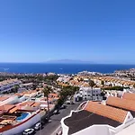 180 Seaview 1 Bedroom Flat With Swimming Pool * Costa Adeje (Tenerife)